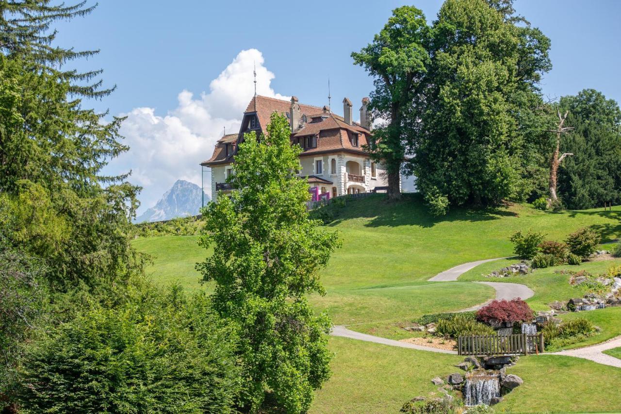 Bed and Breakfast Le Manoir Du Golf Publier Exterior foto